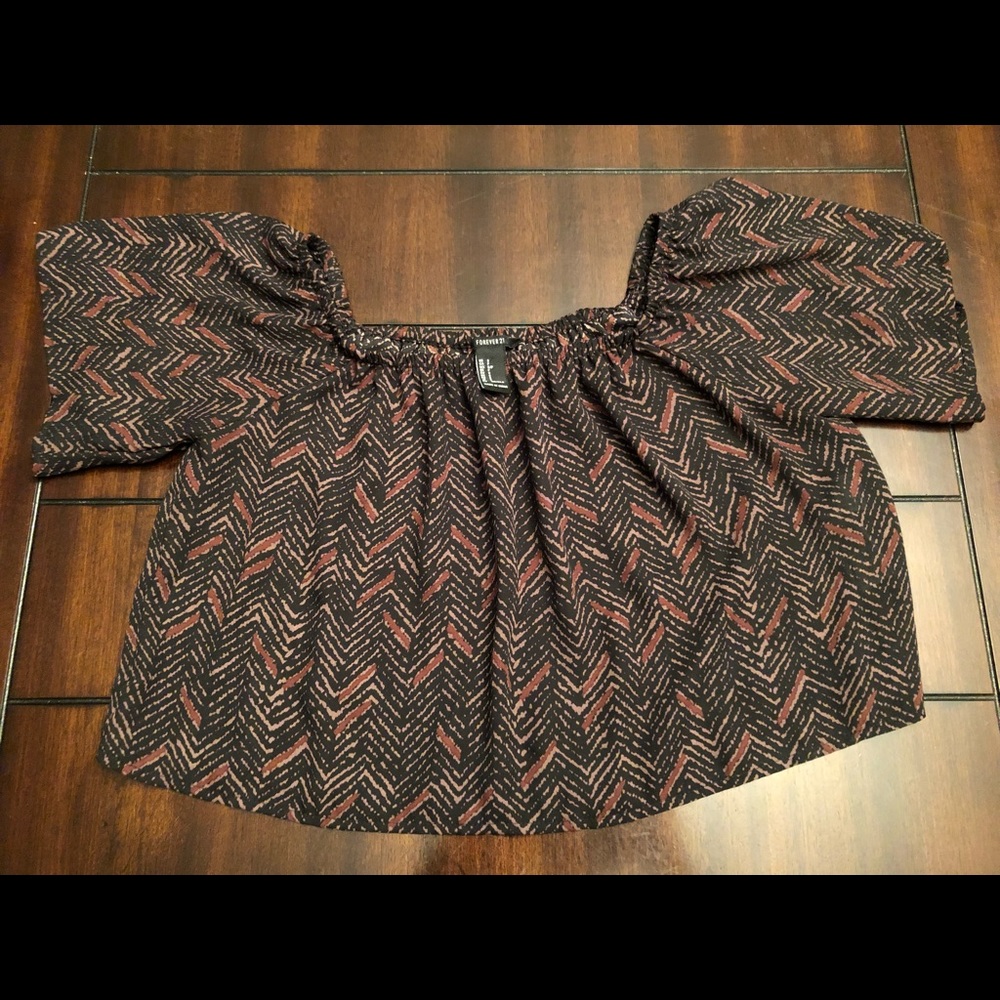 Forever 21 Short-Sleeve Crop Top